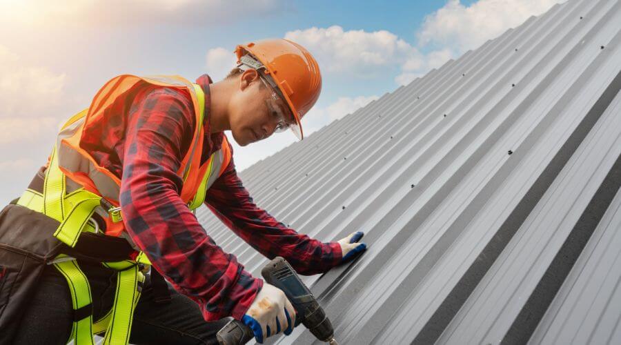 Professional metal roof installation in Kaunakakai, HI